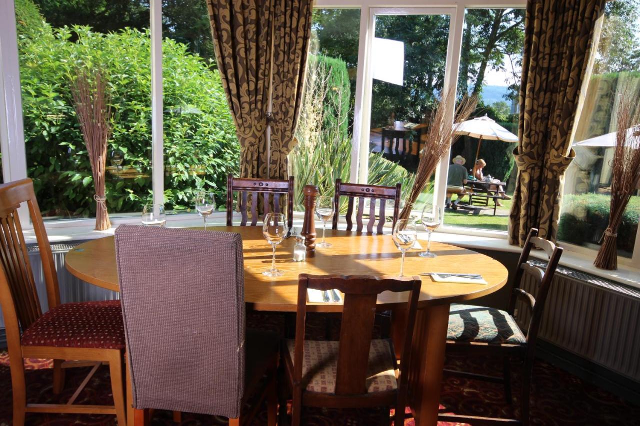 Plas Derwen Hotel Abergavenny Exterior photo